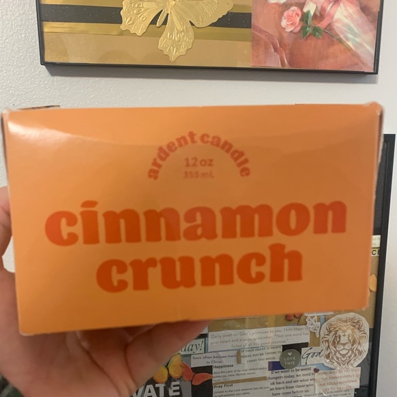 Cinnamon crunch cereal bowl 12 oz candle - Picture 4 of 7